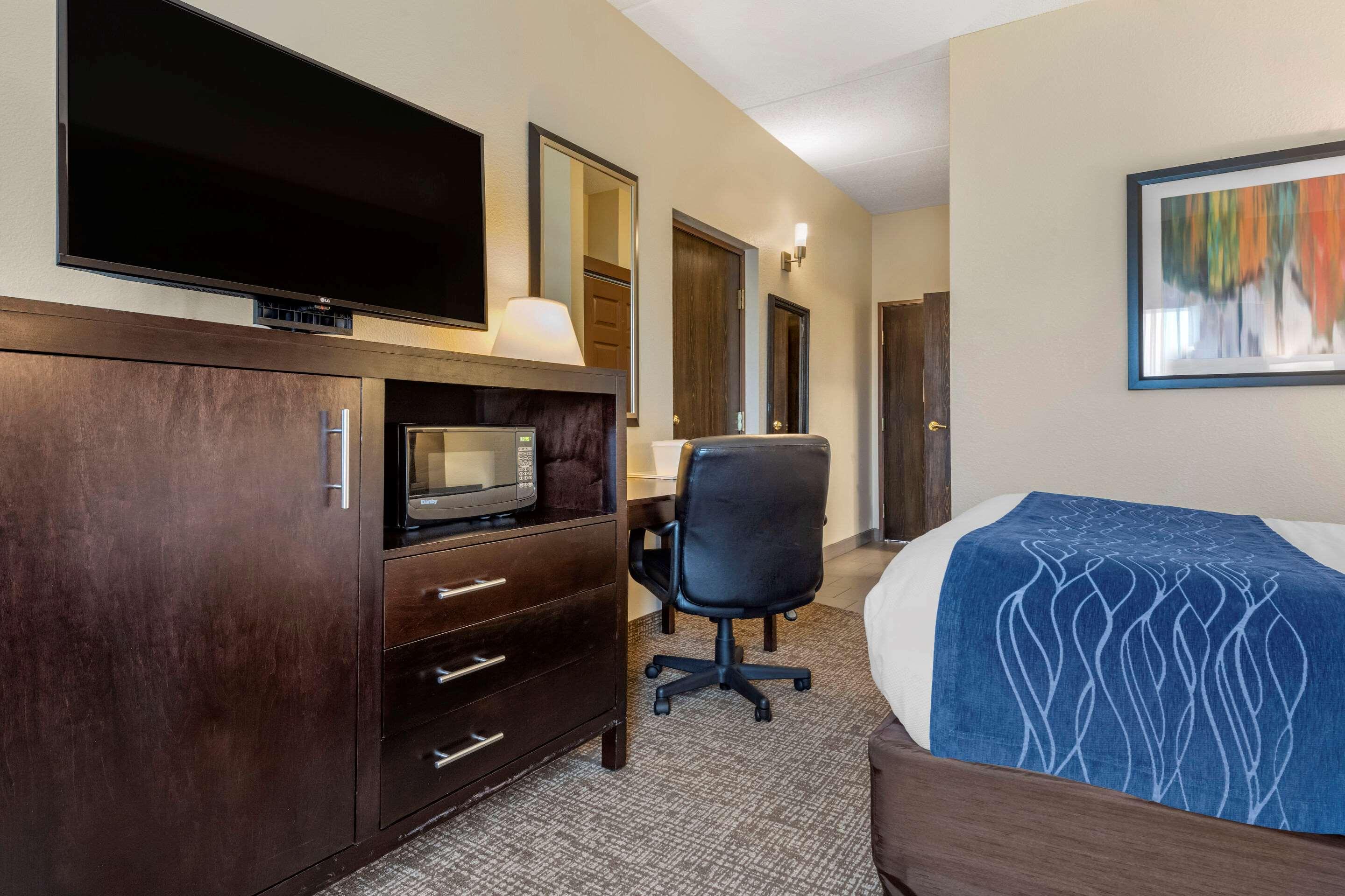 Comfort Inn & Suites Butler Luaran gambar