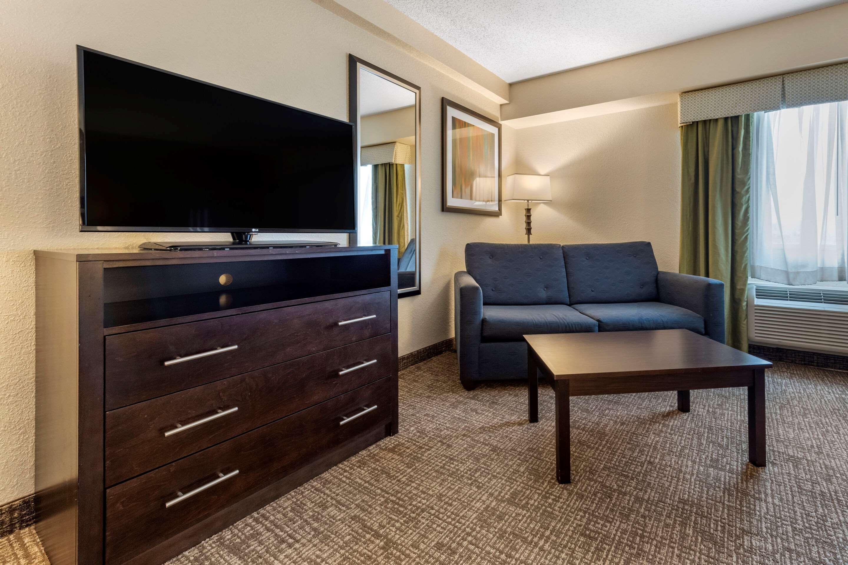 Comfort Inn & Suites Butler Luaran gambar