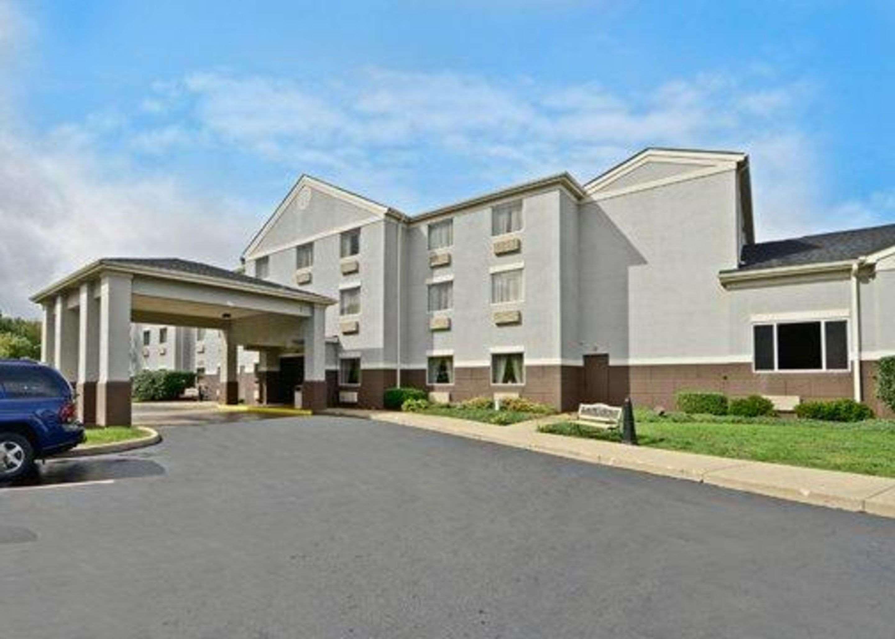 Comfort Inn & Suites Butler Luaran gambar