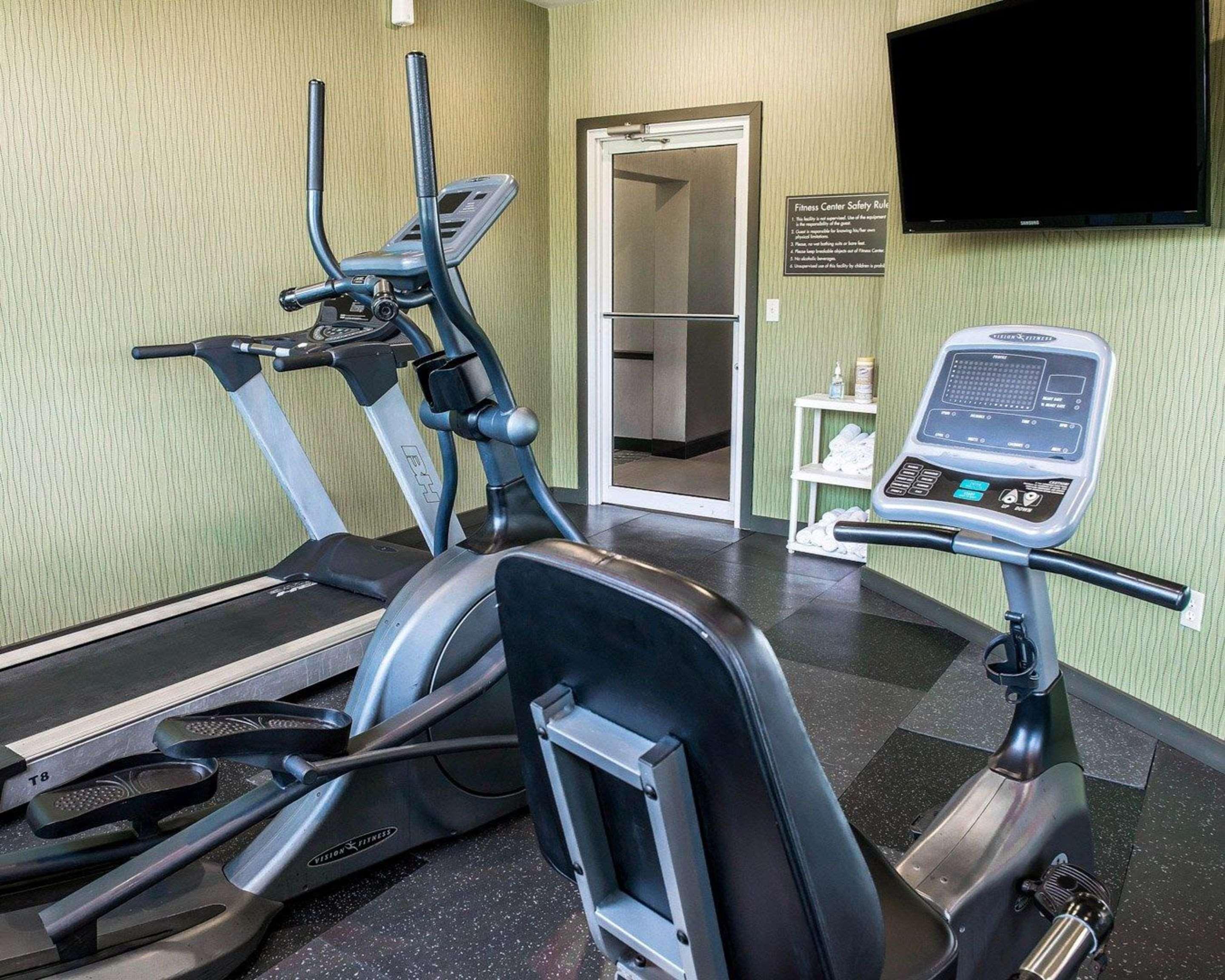 Comfort Inn & Suites Butler Luaran gambar