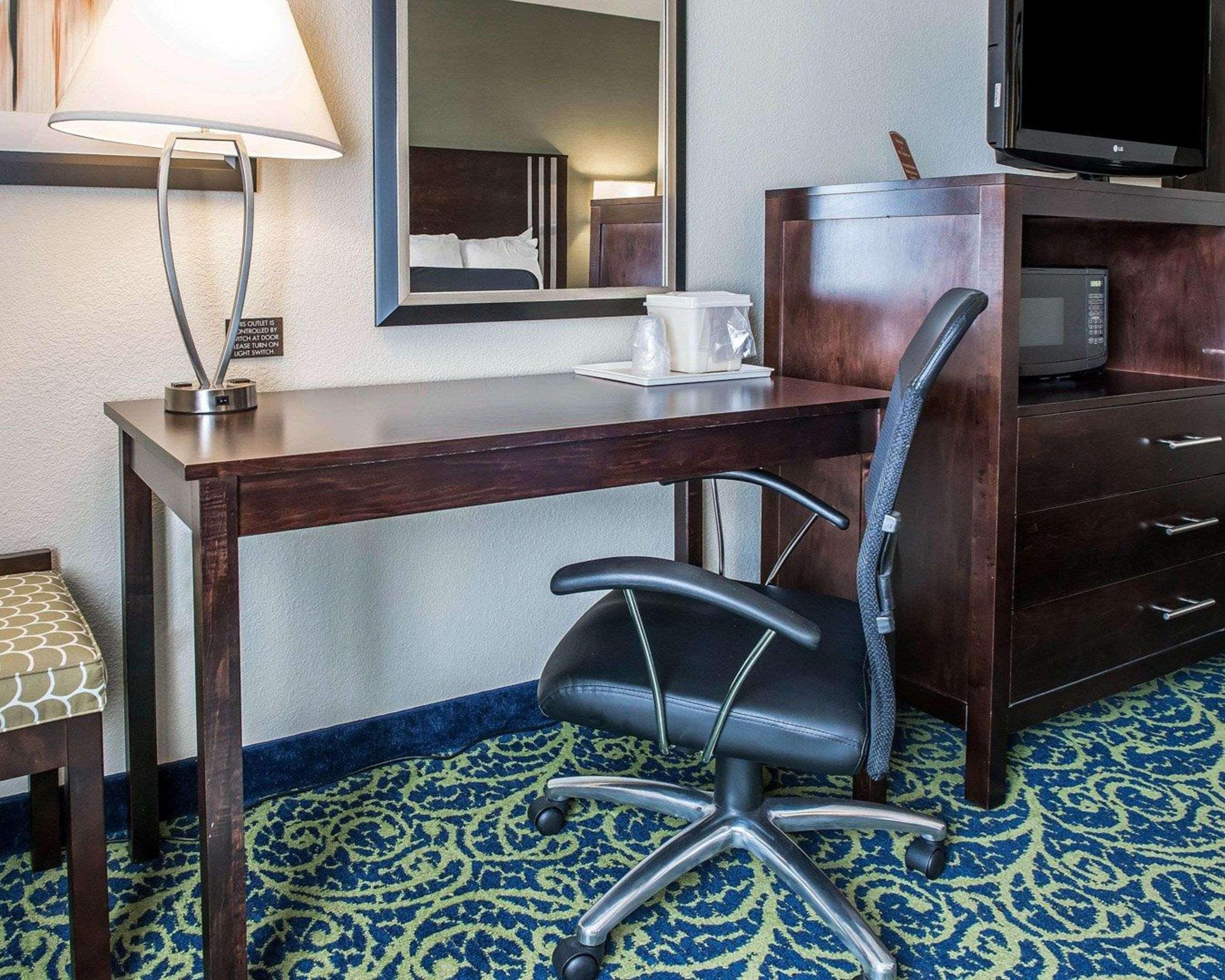 Comfort Inn & Suites Butler Luaran gambar