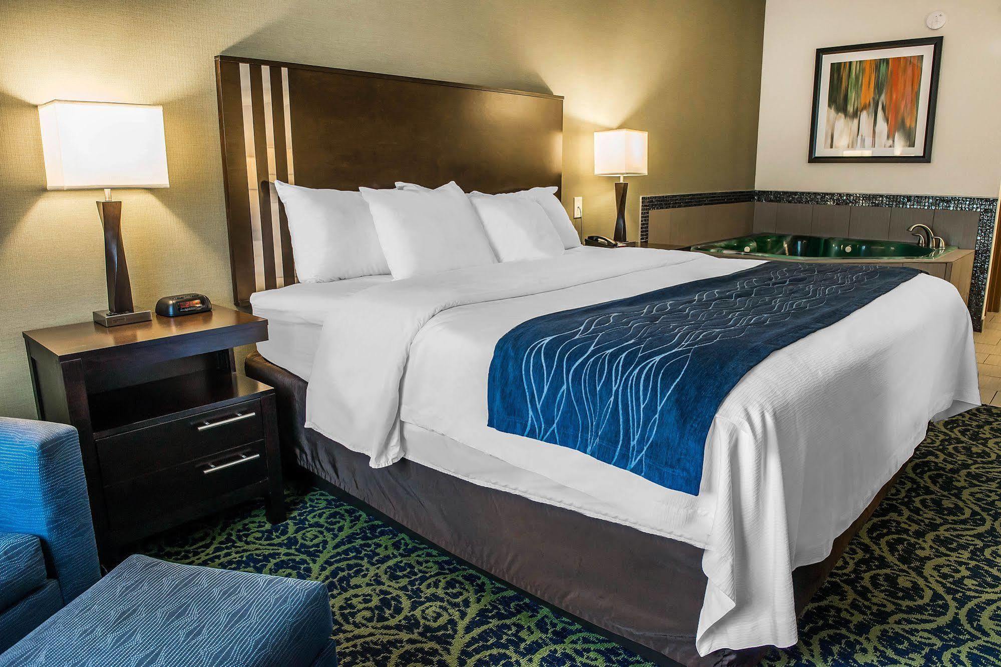 Comfort Inn & Suites Butler Luaran gambar