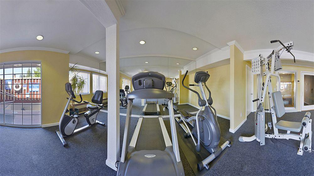 Comfort Inn & Suites Butler Luaran gambar